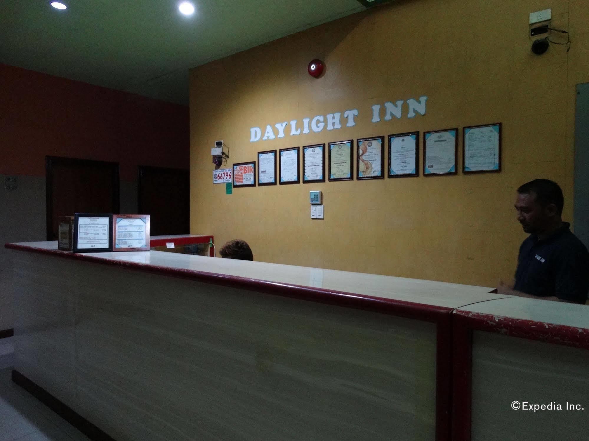 Daylight Inn Davao Exterior foto